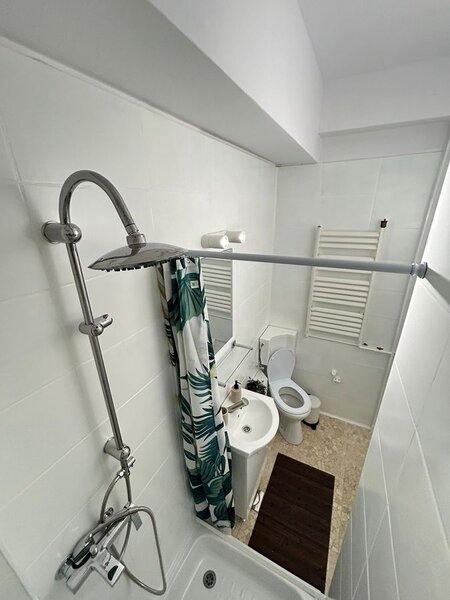 Ultracentral, Piata Romana, Magheru.